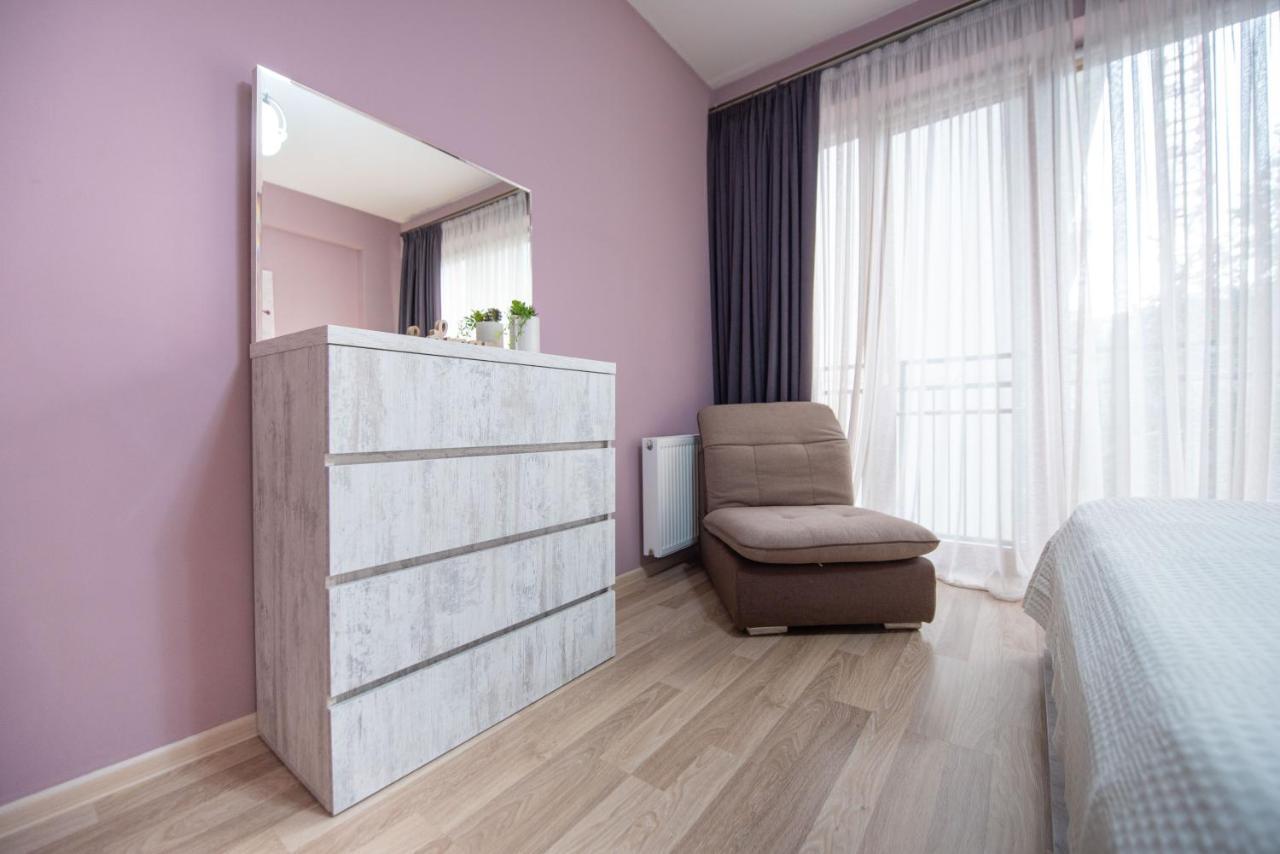 Gg Home - Cozy 2-Bedroom Apartment On Givi Kartozia Tbilisi Exterior foto